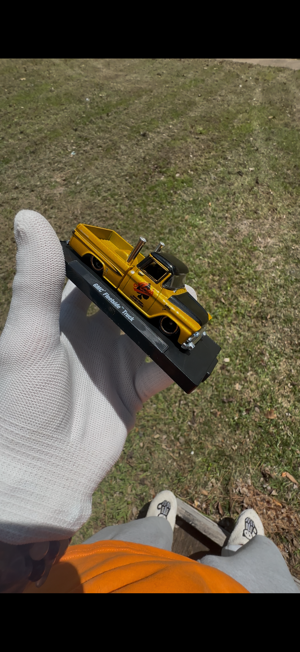 Custom 1/64 M2 Machines 1958 GMC Fleetside Truck Diecast — Slammed Custom Build
