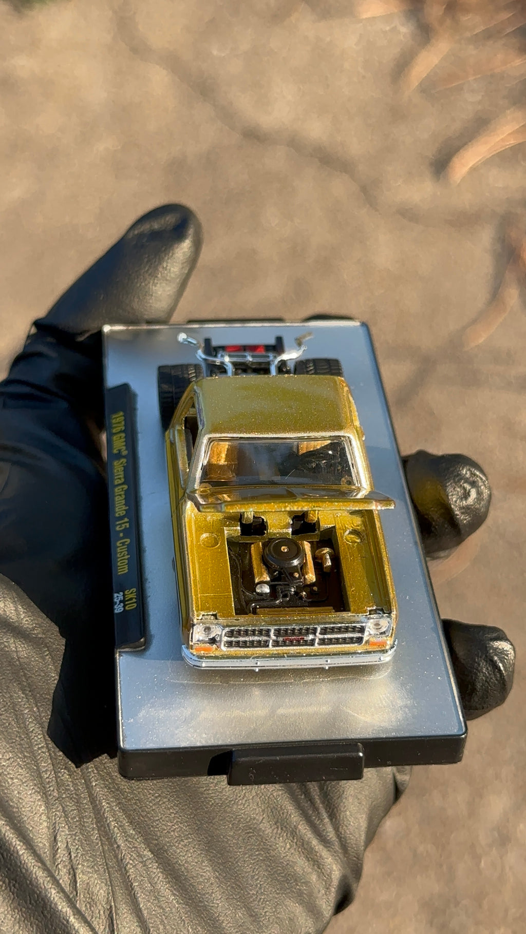 Custom 1/64 M2 Machines 1976 GMC Sierra Grande 15 Diecast — Hand-Painted